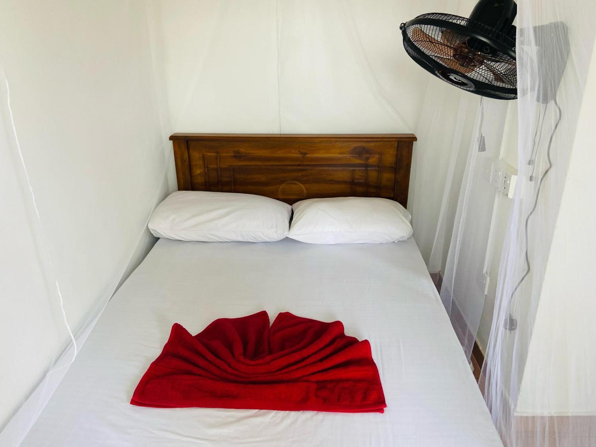 Hiricurry Hostel & Restaurant Dikwella Sur Habitación foto